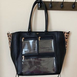 Piper Noble Display Tote